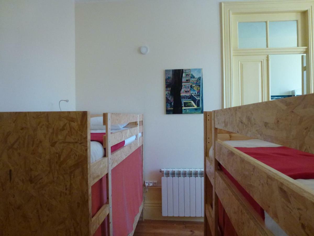 Canvas Atelier Hostel Porto Ngoại thất bức ảnh